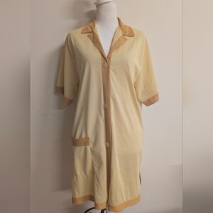 Elegant Cream and Tan Women's Sleepwear